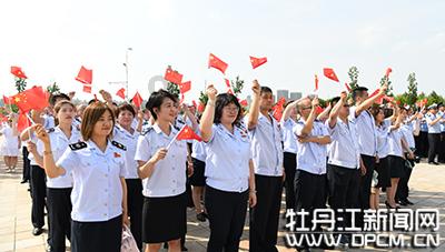 27属鼠男人爱一个38已婚女人会变心吗?游戏画面